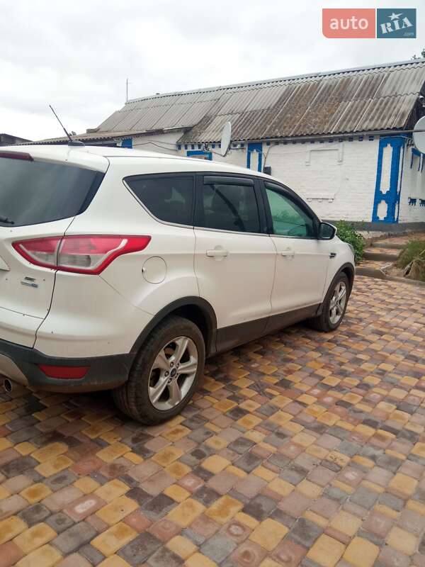 Внедорожник / Кроссовер Ford Escape 2013 в Казатине фото 3 Внедорожник / Кроссовер Ford Escape 2013 в Казатине
