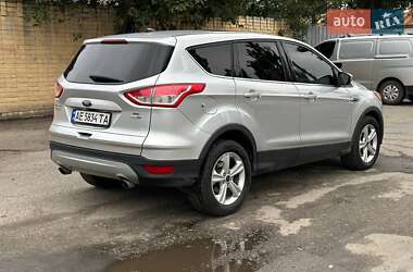 Внедорожник / Кроссовер Ford Escape 2015 в Днепре