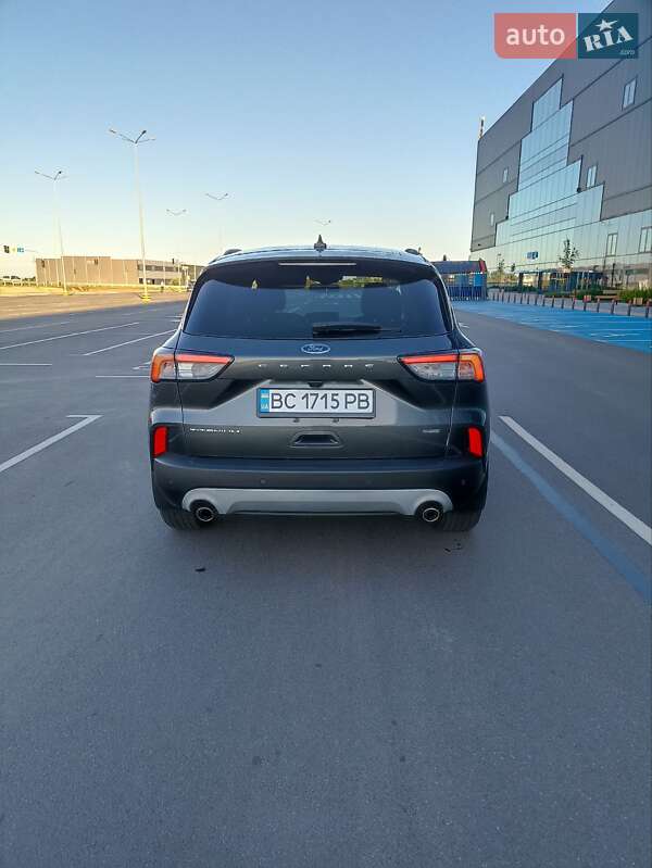 Позашляховик / Кросовер Ford Escape 2020 в Львові