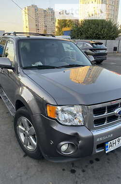 Внедорожник / Кроссовер Ford Escape 2012 в Киеве