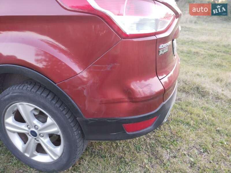 Внедорожник / Кроссовер Ford Escape 2016 в Шептицькому