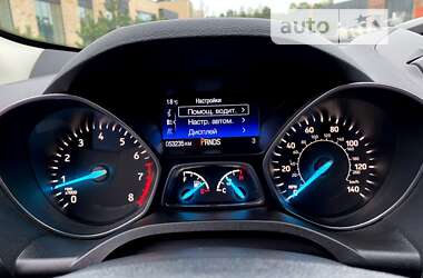 Внедорожник / Кроссовер Ford Escape 2018 в 