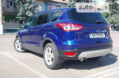 Внедорожник / Кроссовер Ford Escape 2014 в Барышевке