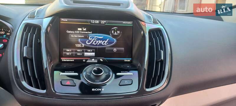 Внедорожник / Кроссовер Ford Escape 2012 в Тернополе