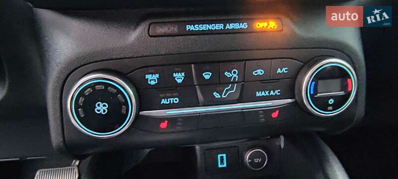 Позашляховик / Кросовер Ford Escape 2020 в Львові