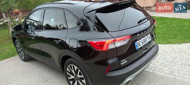 Позашляховик / Кросовер Ford Escape 2020 в Львові