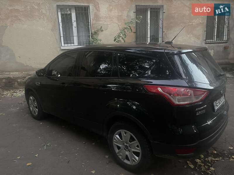 Внедорожник / Кроссовер Ford Escape 2012 в Кривом Роге
