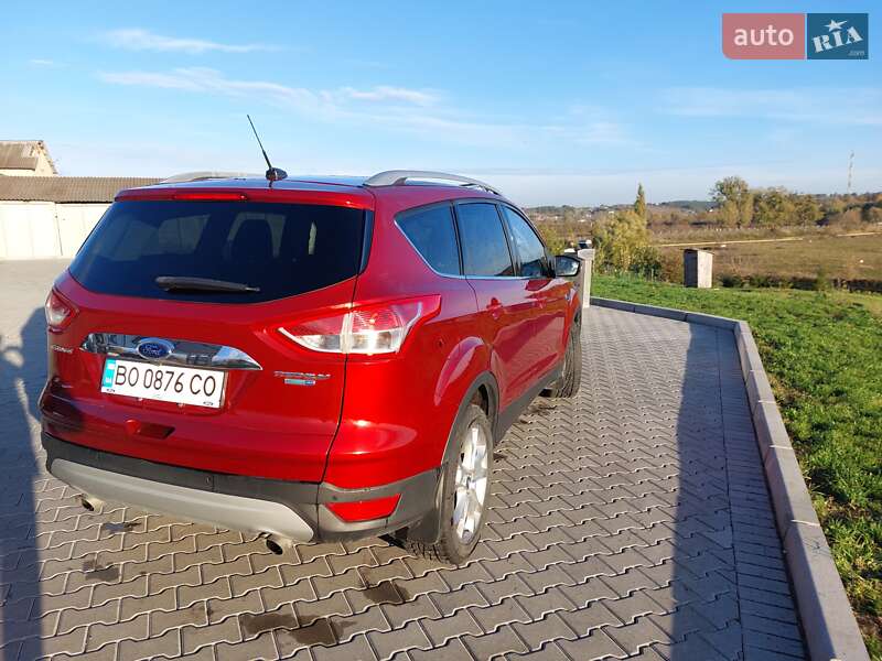 Внедорожник / Кроссовер Ford Escape 2015 в Шумске