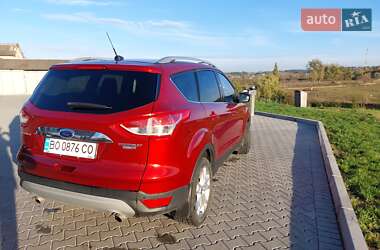 Внедорожник / Кроссовер Ford Escape 2015 в 