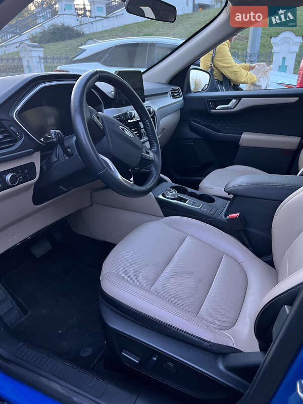 Внедорожник / Кроссовер Ford Escape 2020 в Днепре фото 13 Внедорожник / Кроссовер Ford Escape 2020 в Днепре