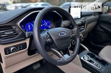 Внедорожник / Кроссовер Ford Escape 2019 в Киеве