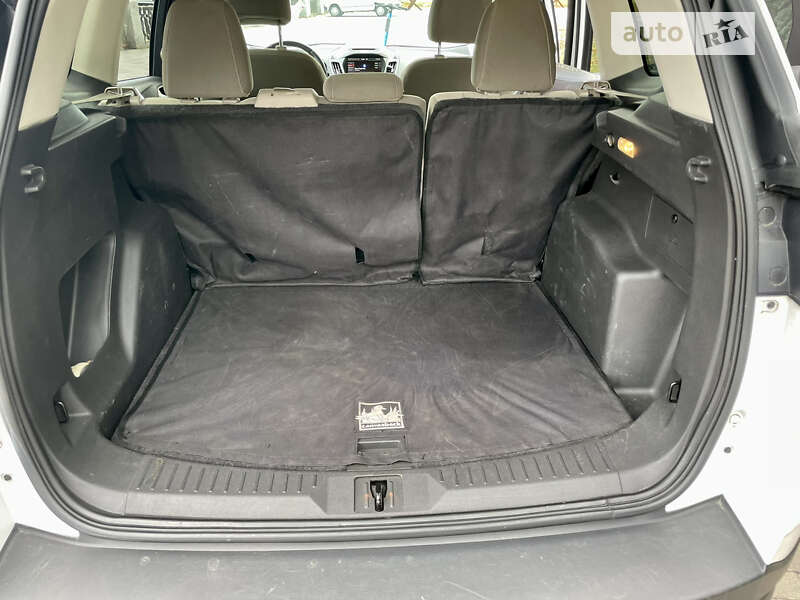 Внедорожник / Кроссовер Ford Escape 2014 в Днепре