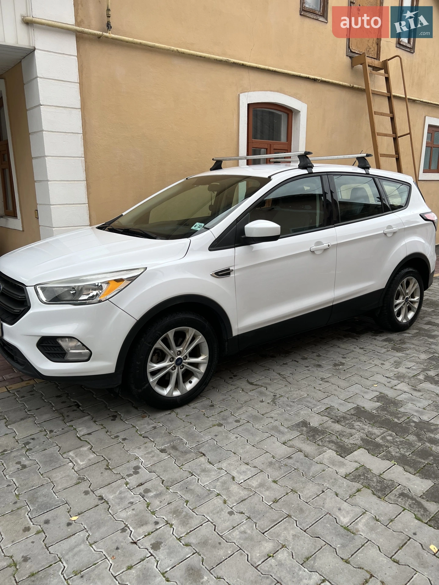 2017 Ford Escape - фото 1