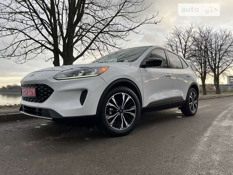 Внедорожник / Кроссовер Ford Escape 2022 в Рогатине