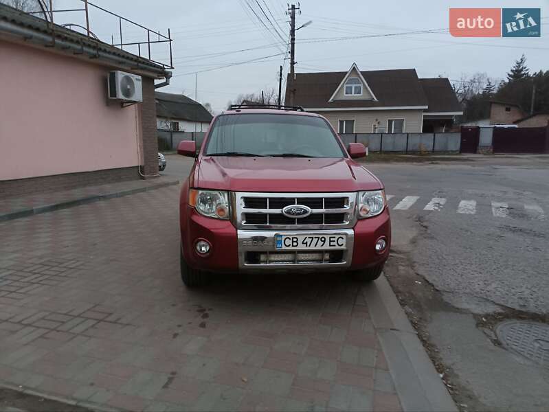 Внедорожник / Кроссовер Ford Escape 2011 в Прилуках