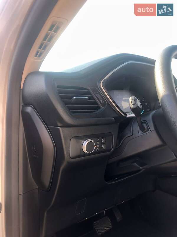 Внедорожник / Кроссовер Ford Escape 2020 в Стрые