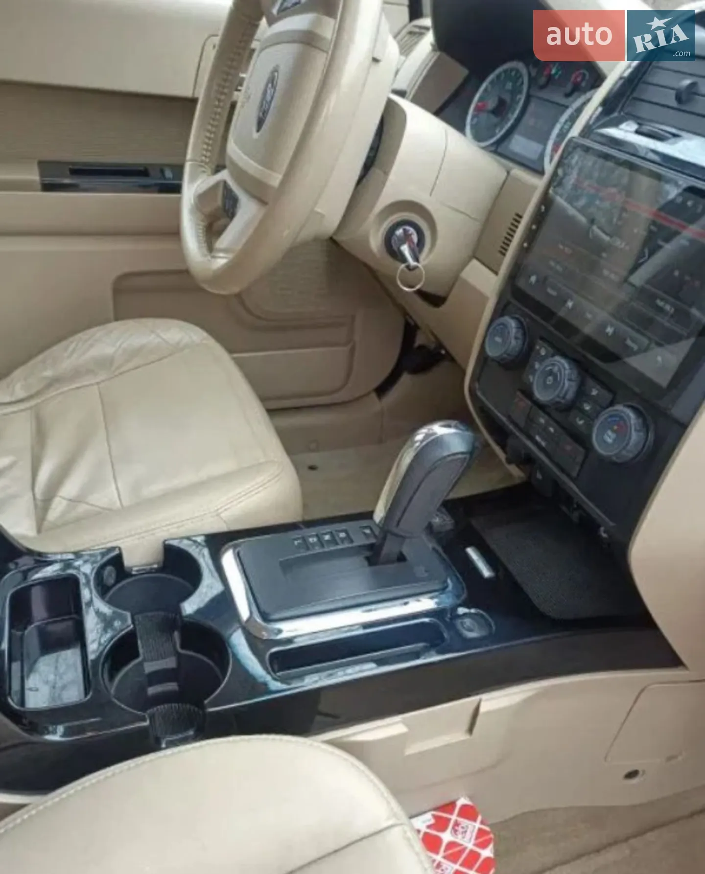 2011 Ford Escape - мініатюра 10