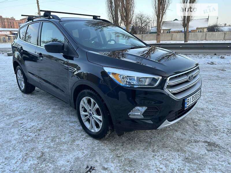 Позашляховик / Кросовер Ford Escape 2018 в Полтаві