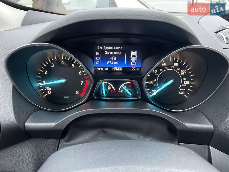 Внедорожник / Кроссовер Ford Escape 2016 в Киеве