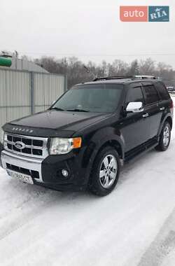 Внедорожник / Кроссовер Ford Escape 2012 в 