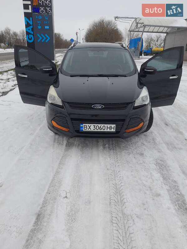 Позашляховик / Кросовер Ford Escape 2014 в Хмельницькому фото 7 Позашляховик / Кросовер Ford Escape 2014 в Хмельницькому