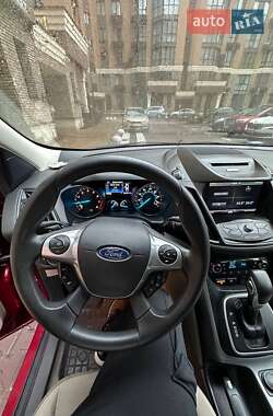 Внедорожник / Кроссовер Ford Escape 2013 в Прилуках