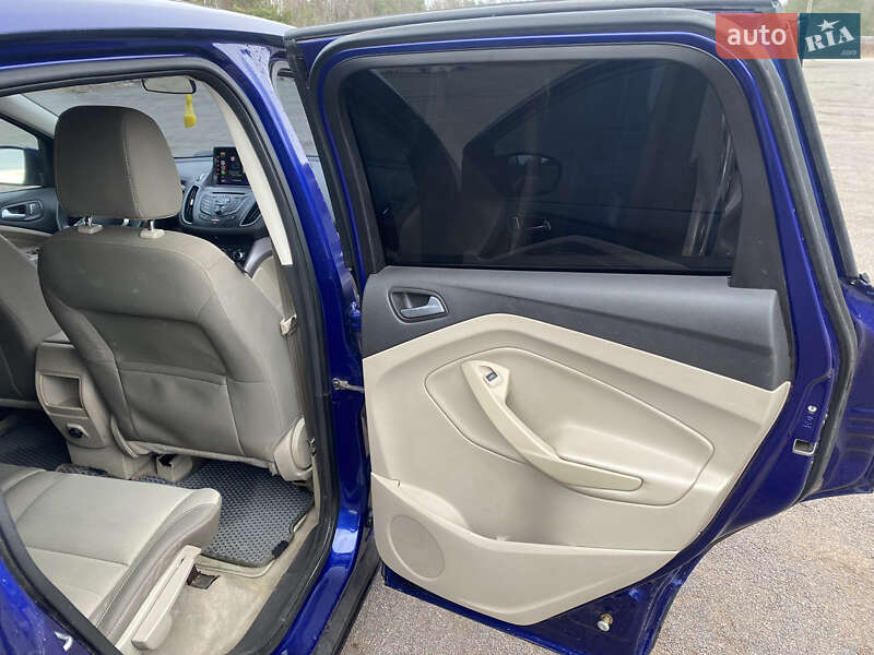 Позашляховик / Кросовер Ford Escape 2014 в Сарнах