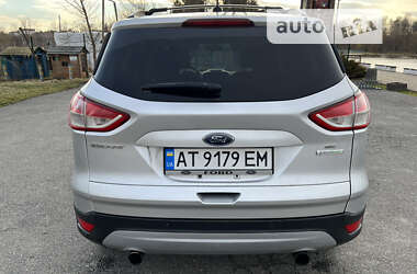 Внедорожник / Кроссовер Ford Escape 2012 в Ивано-Франковске