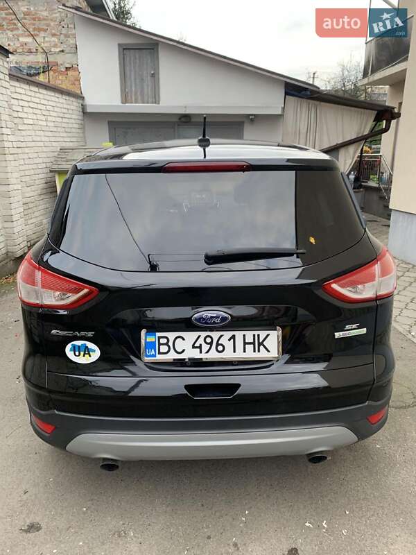 Позашляховик / Кросовер Ford Escape 2014 в Львові