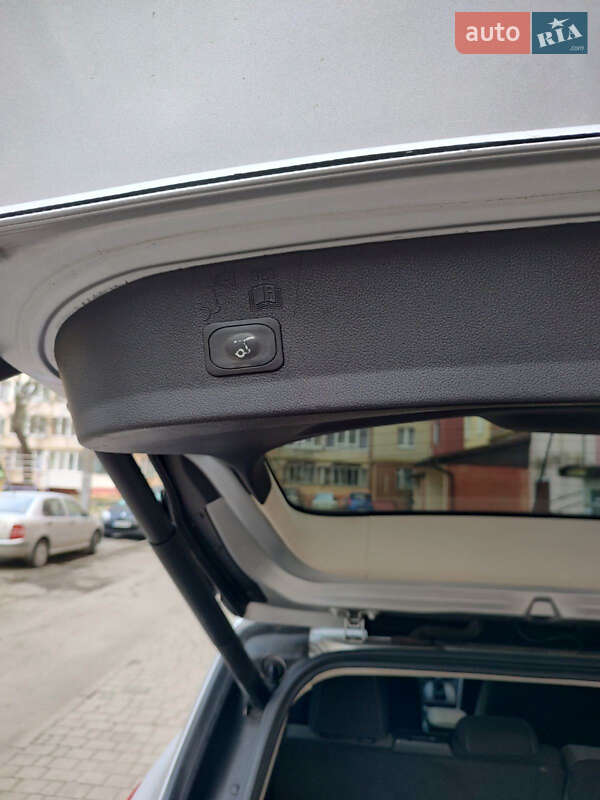 Внедорожник / Кроссовер Ford Escape 2014 в Львове