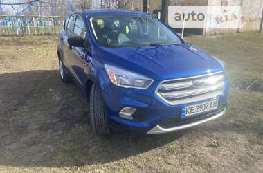 Внедорожник / Кроссовер Ford Escape 2016 в Днепре