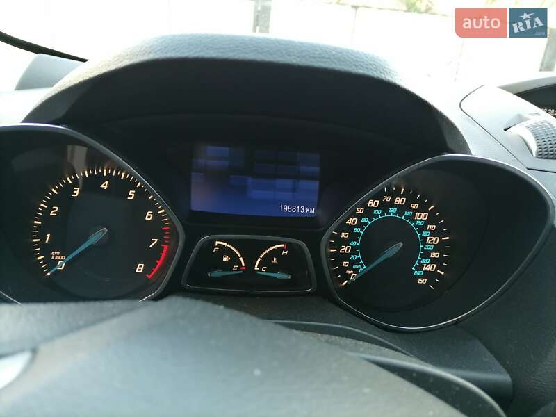 Внедорожник / Кроссовер Ford Escape 2012 в Рахове