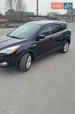 Внедорожник / Кроссовер Ford Escape 2014 в 
