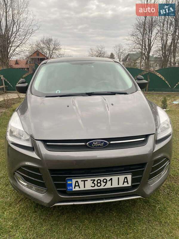 Внедорожник / Кроссовер Ford Escape 2013 в Косове