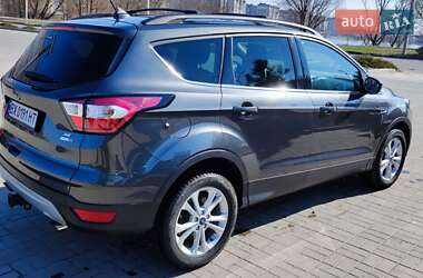 Внедорожник / Кроссовер Ford Escape 2018 в Хмельницком