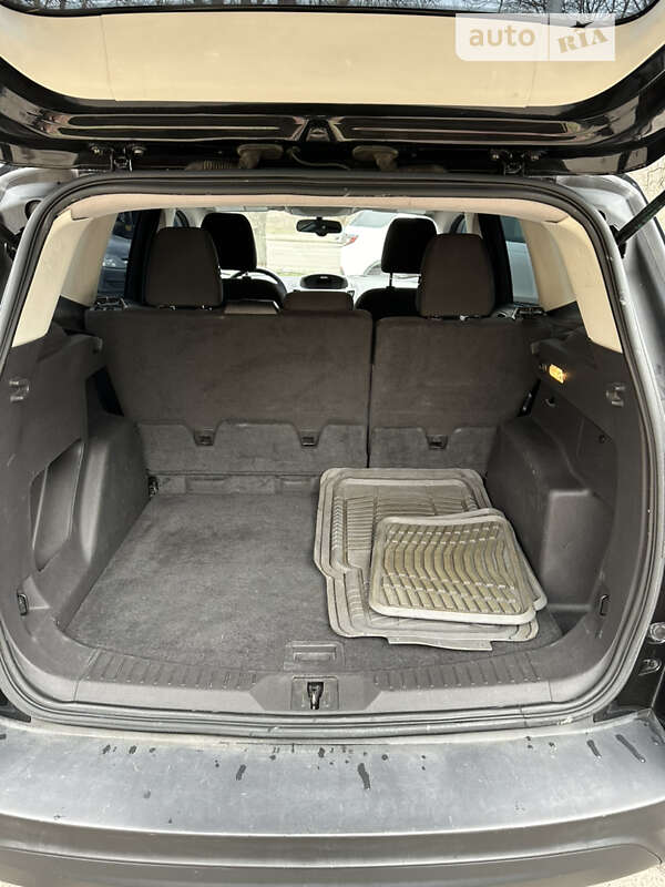 Внедорожник / Кроссовер Ford Escape 2013 в Ровно фото 16 Внедорожник / Кроссовер Ford Escape 2013 в Ровно