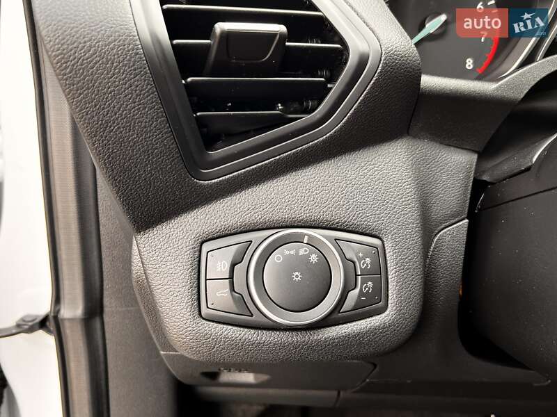 Позашляховик / Кросовер Ford Escape 2018 в Івано-Франківську