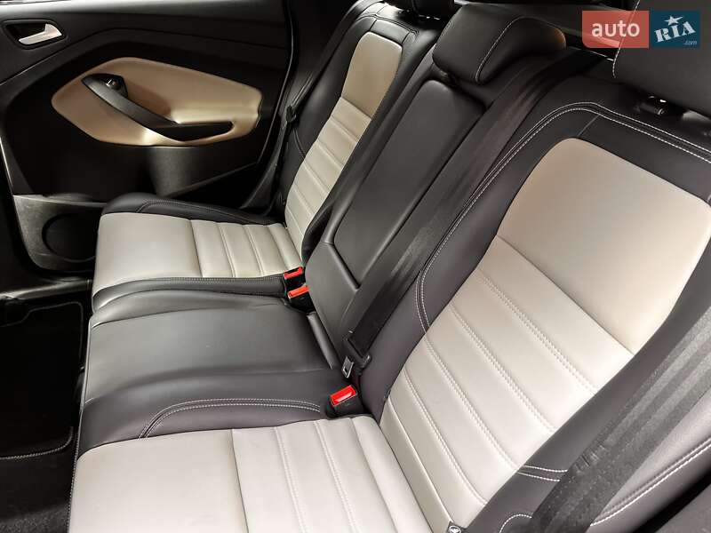 Позашляховик / Кросовер Ford Escape 2018 в Івано-Франківську