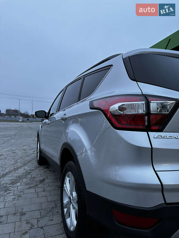 Позашляховик / Кросовер Ford Escape 2018 в Кам'янець-Подільському