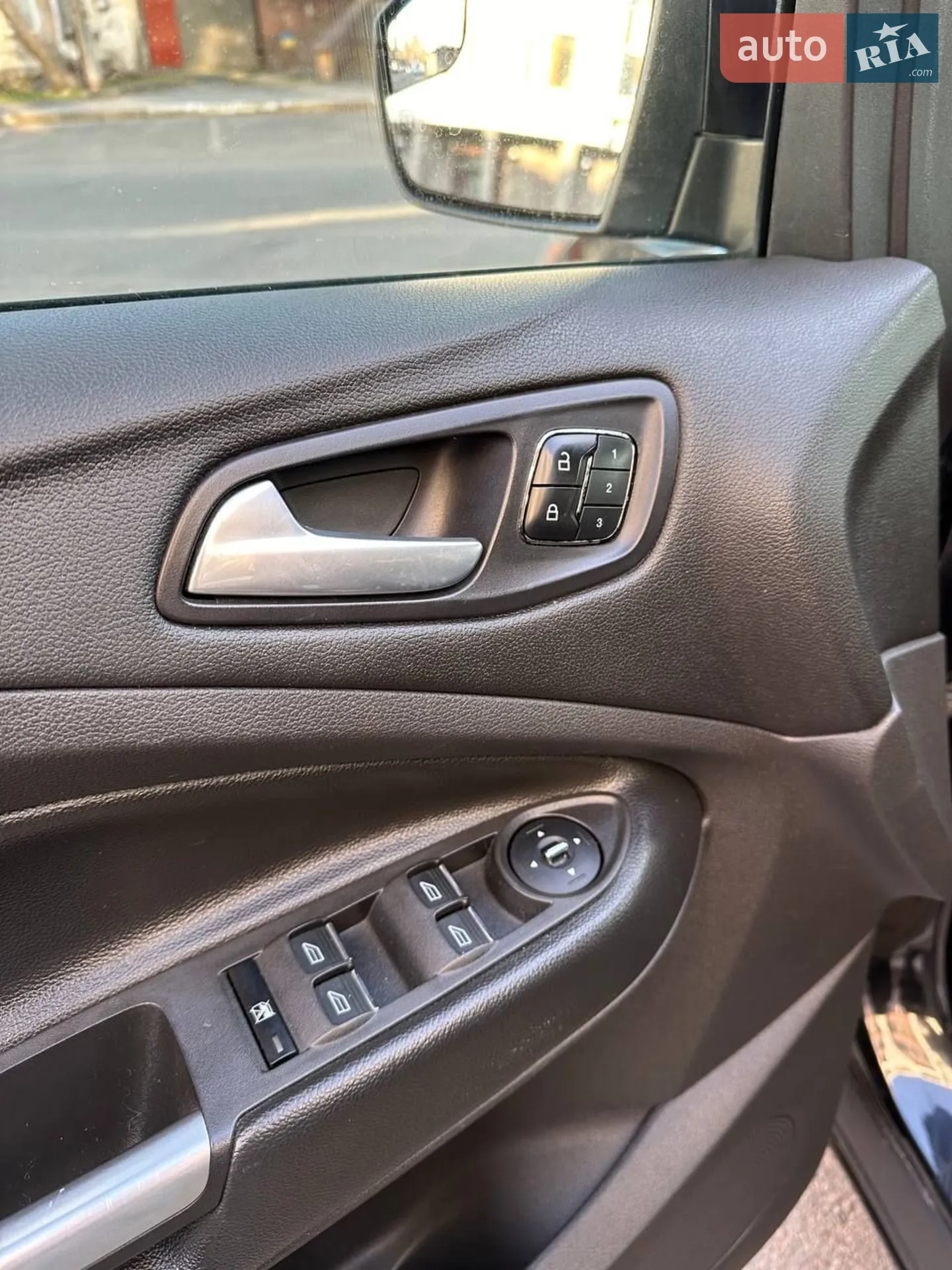 2012 Ford Escape - мініатюра 4