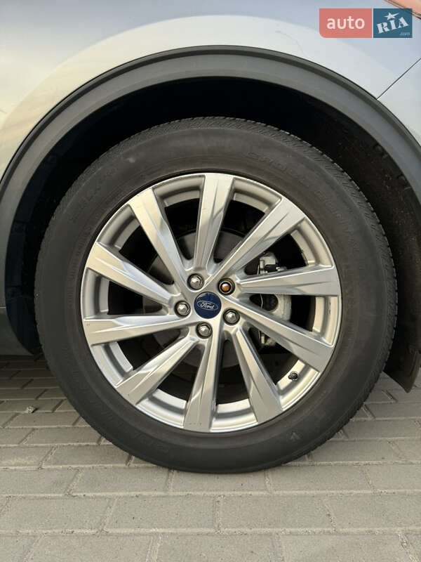 Внедорожник / Кроссовер Ford Escape 2021 в Киеве фото 8 Внедорожник / Кроссовер Ford Escape 2021 в Киеве