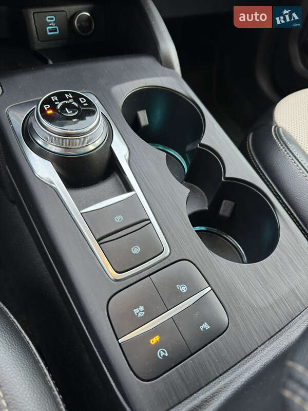 Внедорожник / Кроссовер Ford Escape 2021 в Киеве фото 27 Внедорожник / Кроссовер Ford Escape 2021 в Киеве