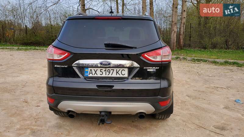 Внедорожник / Кроссовер Ford Escape 2015 в Киеве