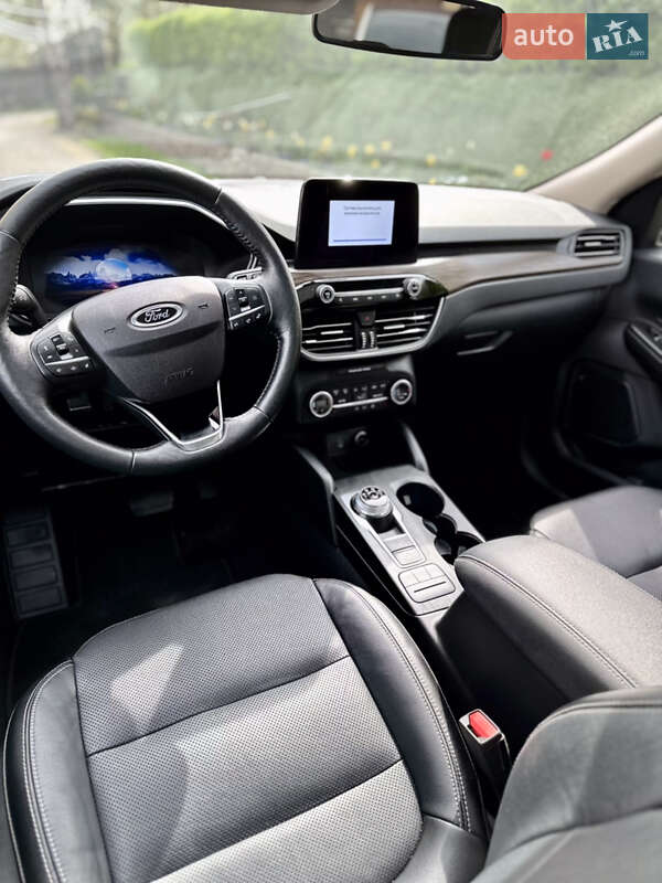 Позашляховик / Кросовер Ford Escape 2020 в Золочеві