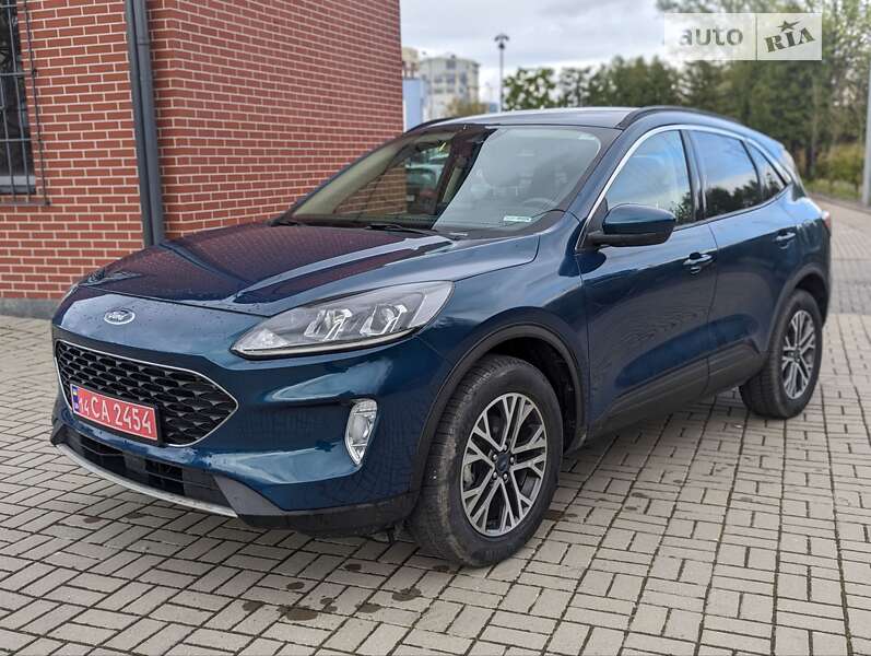 Позашляховик / Кросовер Ford Escape 2020 в Львові