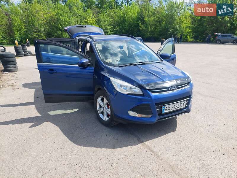 Позашляховик / Кросовер Ford Escape 2013 в Харкові