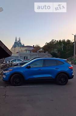 Внедорожник / Кроссовер Ford Escape 2020 в Одессе