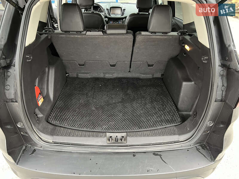 Внедорожник / Кроссовер Ford Escape 2019 в Кременчуге