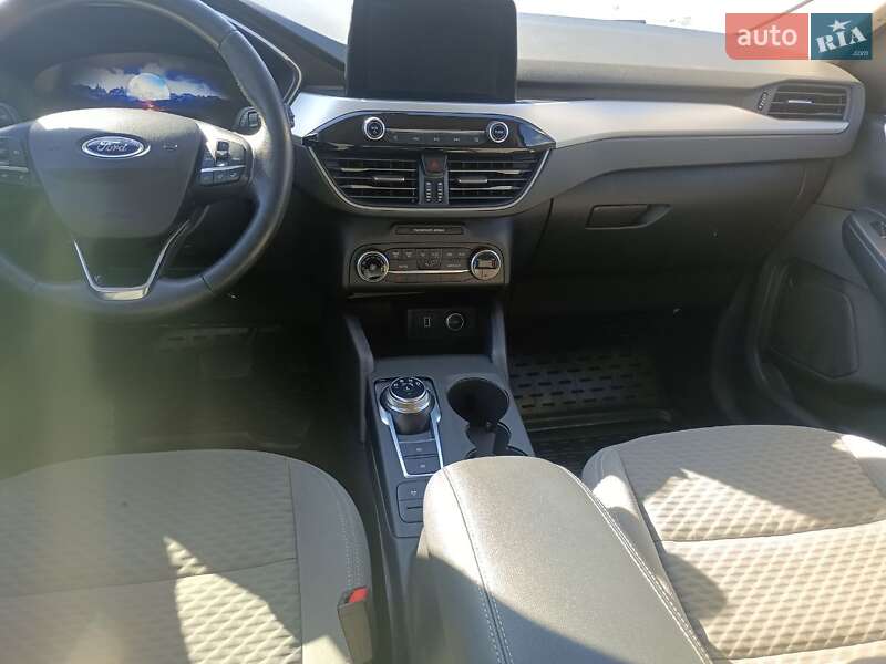 Внедорожник / Кроссовер Ford Escape 2020 в Запорожье фото 2 Внедорожник / Кроссовер Ford Escape 2020 в Запорожье