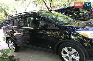 Внедорожник / Кроссовер Ford Escape 2015 в 